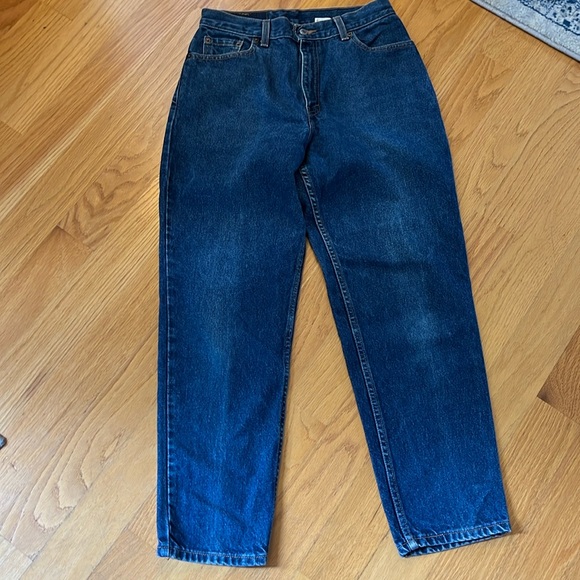 Levi’s Vintage 550 Relaxed Fit Tapered Leg Size 10 MIS S made in USA dark wash - Picture 1 of 9